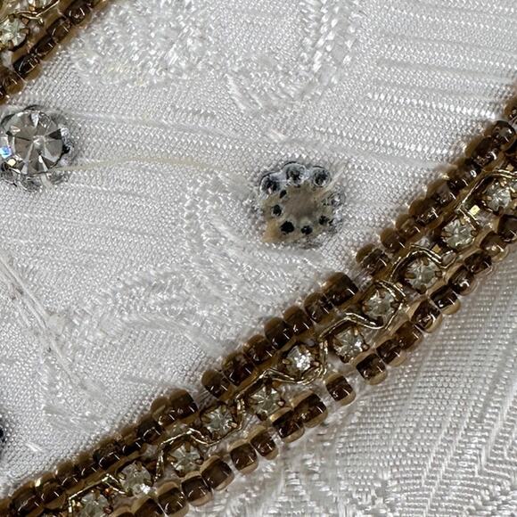 Boys White Sherwani Jacket Beaded Embroidery Gold Buttons 14" Chest - Picture 8 of 16